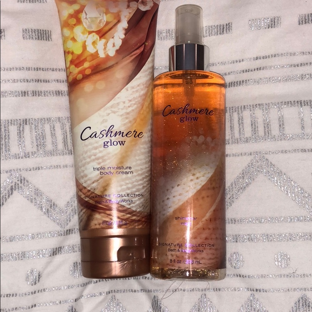 Bath & Body works cashmere glow